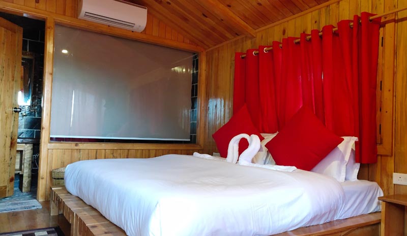 Luxury Huts